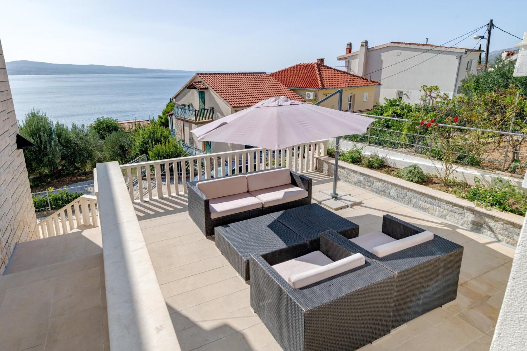 אומיס Apartments With Pool Vrdoljak חדר תמונה