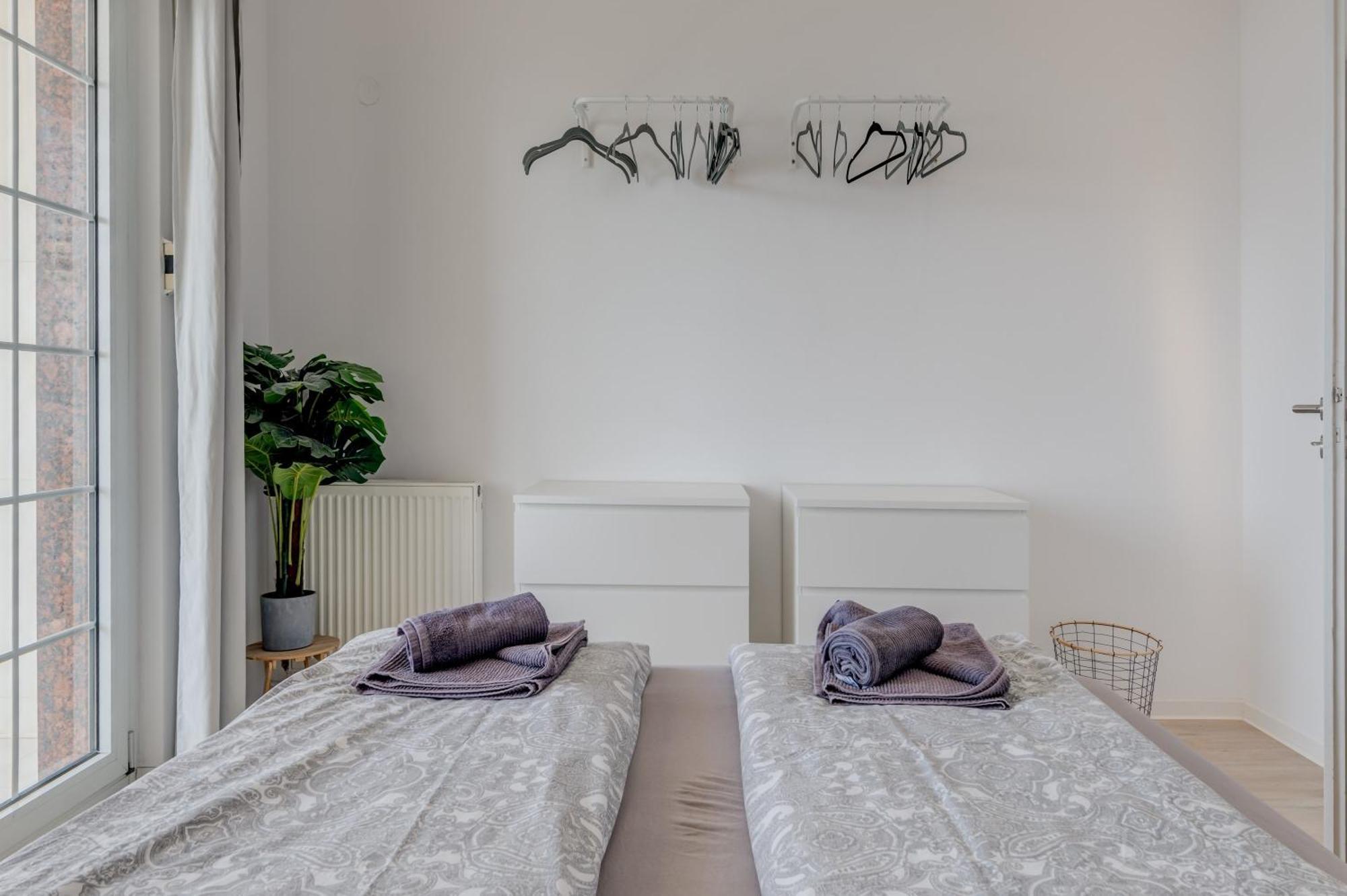 אומיס Apartments With Pool Vrdoljak חדר תמונה