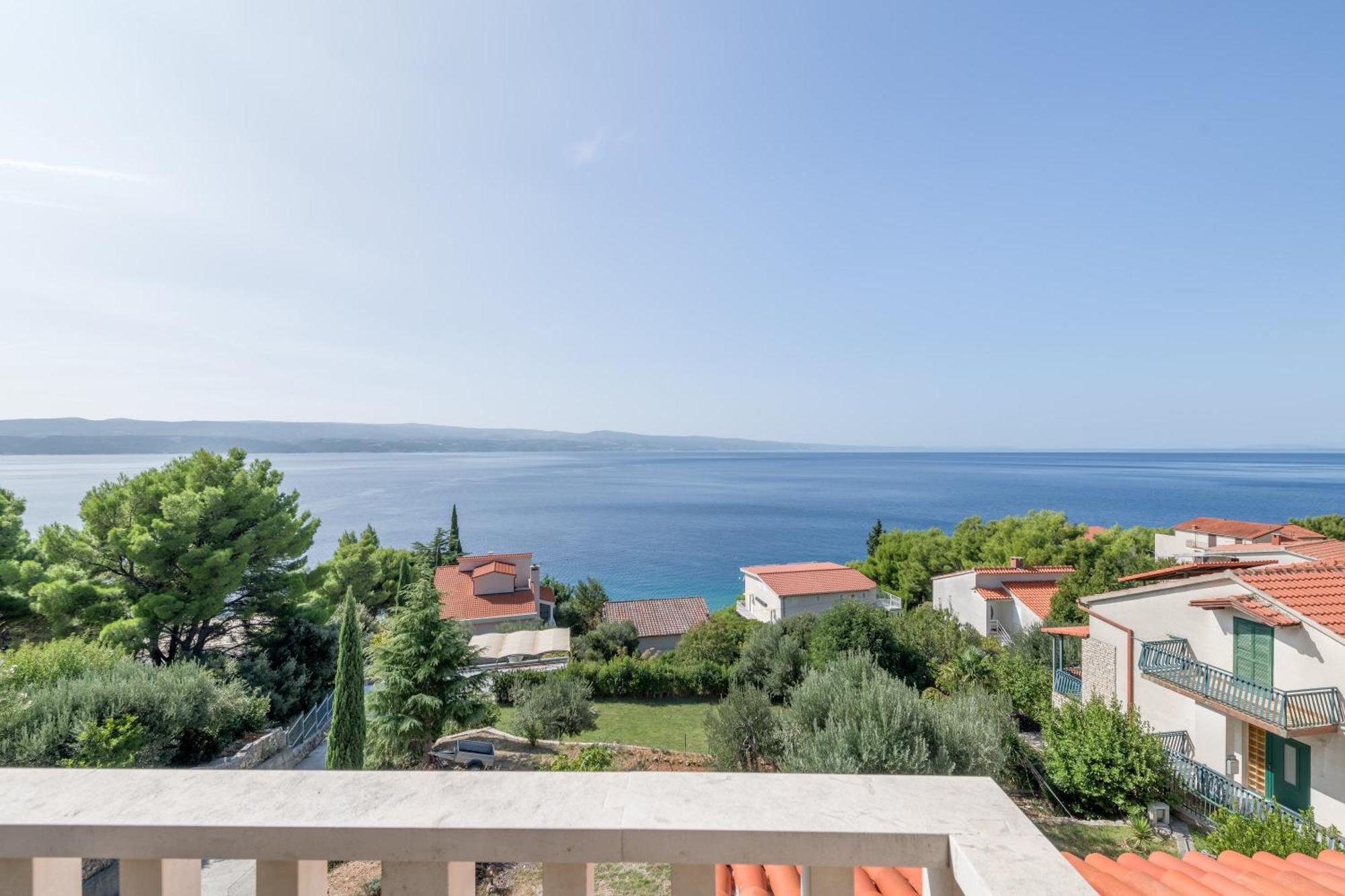אומיס Apartments With Pool Vrdoljak חדר תמונה